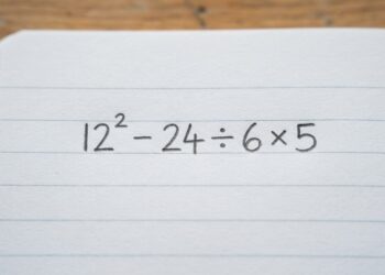 O desafio 12² − 24 ÷ 6 × 5 está deixando muita gente louca tentando resolvê-lo