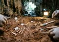 Cientistas encontram ossos de um enigmático "anão idoso" e desafiam teorias sobre nossos ancestrais