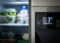 O técnico de geladeira explica por que não é recomendável ajustar a temperatura para menos de 4 graus