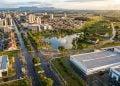 Ao lado de Curitiba: a cidade que saltou 25 posições em qualidade de vida e abriga a 3ª potência automotiva do Brasil