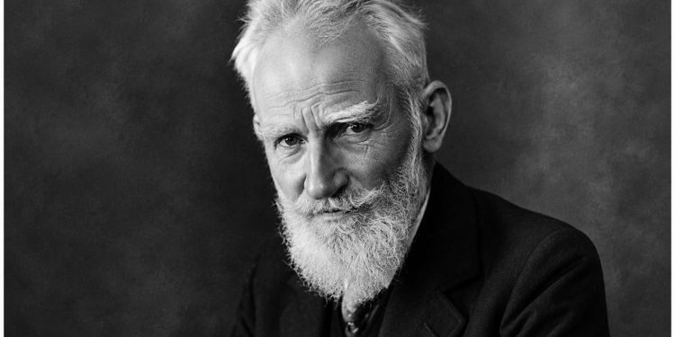 George Bernard Shaw, dramaturgo e vencedor do Nobel, sobre as pessoas que mudam o mundo e fazem seu progresso: “O homem razoável adapta-se ao mundo. O irracional persiste em adaptar o mundo a si”