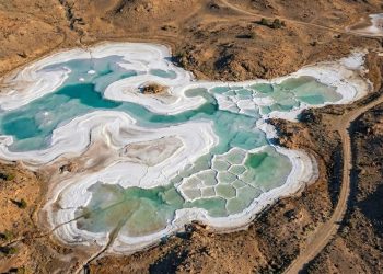 Cientistas acreditam que este estranho “lago de soda” pode revelar como a vida surgiu na Terra