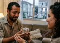 A psicologia diz que quando você realmente se apaixona por alguém, sua insegurança aumenta em até 10x