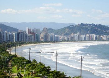 Turismo seguro e infraestrutura familiar em Santos.