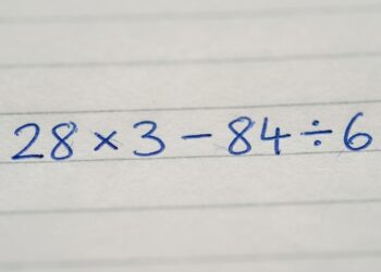 28 × 3 − 84 ÷ 6: uma conta aparentemente inocente que esconde uma pegadinha capaz de enganar quase todo mundo