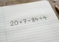 Este cálculo simples virou um teste de inteligência: você resolve 20 × 7 − 84 ÷ 4 sem errar?