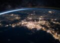 A NASA filmou uma “chuva de estrelas” sobre Los Angeles, mas a verdade por trás das luzes surpreendeu