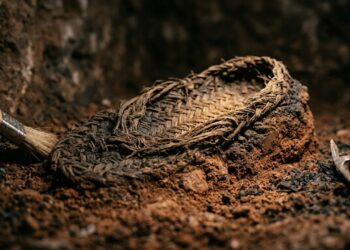 Encontradas em uma mina esquecida, estas sandálias antigas revelaram como trabalhadores viviam há mais de 2 mil anos