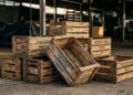 Como fazer um sofá de pallet utilizando materiais reaproveitados e criar um móvel cheio de personalidade gastando quase nada