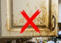 Adeus à gordura incrustada nos armários da cozinha: o método com sal e limão que está conquistando especialistas em limpeza