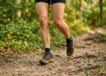 Personal trainer revela 4 exercícios simples que podem melhorar suas caminhadas e reduzir o risco de lesões