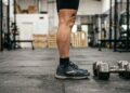 Pesquisadores revelam 7 exercícios simples que ajudam a manter a massa muscular sem precisar ir à academia