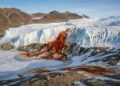 A cachoeira da Antártida que parece sangue escorrendo do gelo revelou um ecossistema escondido há mais de 1 milhão de anos que pode ajudar cientistas a procurar vida fora da Terra