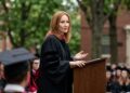J.K. Rowling, escritora: “É impossível viver sem fracassar em algo, a menos que você viva com tanto cuidado que…”