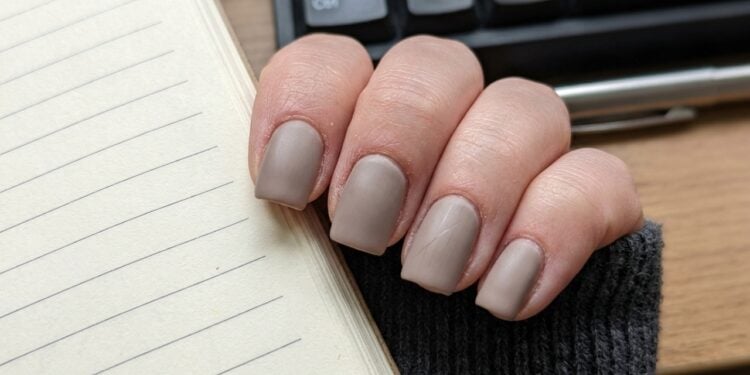 Significado estético das unhas quadradas