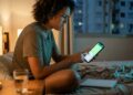 A psicologia diz que pessoas que não respondem o WhatsApp na hora podem não ser frias, mas estar tentando escolher melhor as palavras antes de reagir no impulso