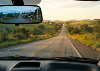 A psicologia explica por que a viagem de volta parece mais rápida que a ida, mesmo quando o trajeto dura o mesmo