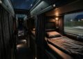 Ônibus leito cama levam conforto premium às estradas